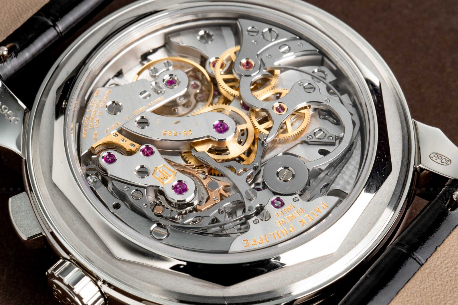 TA LUXURY WATCH